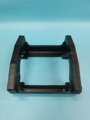 SK200 Kobelco Ekskavatör Palet Koruması YN63D00003P1 2422N880